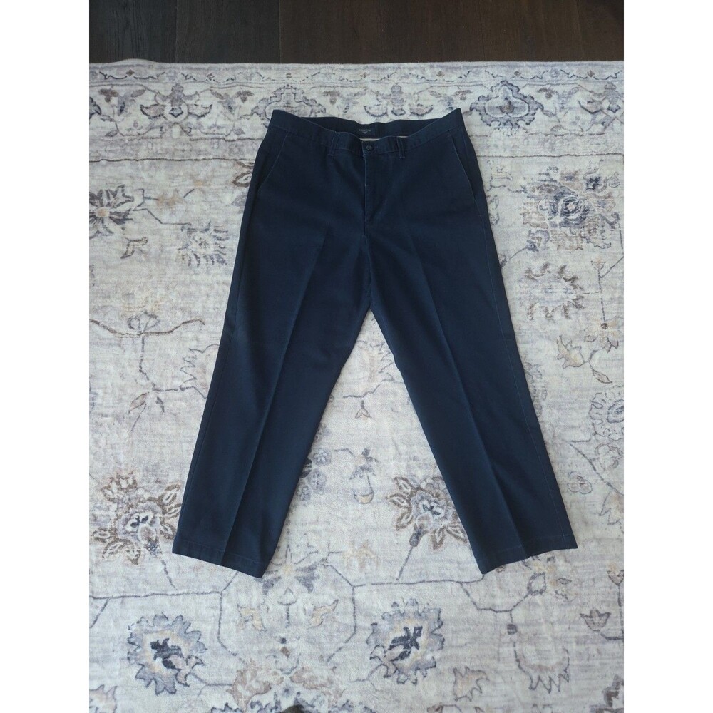 #13 Dockers Classic Fit Men's Navy Blue Chinos 38x29